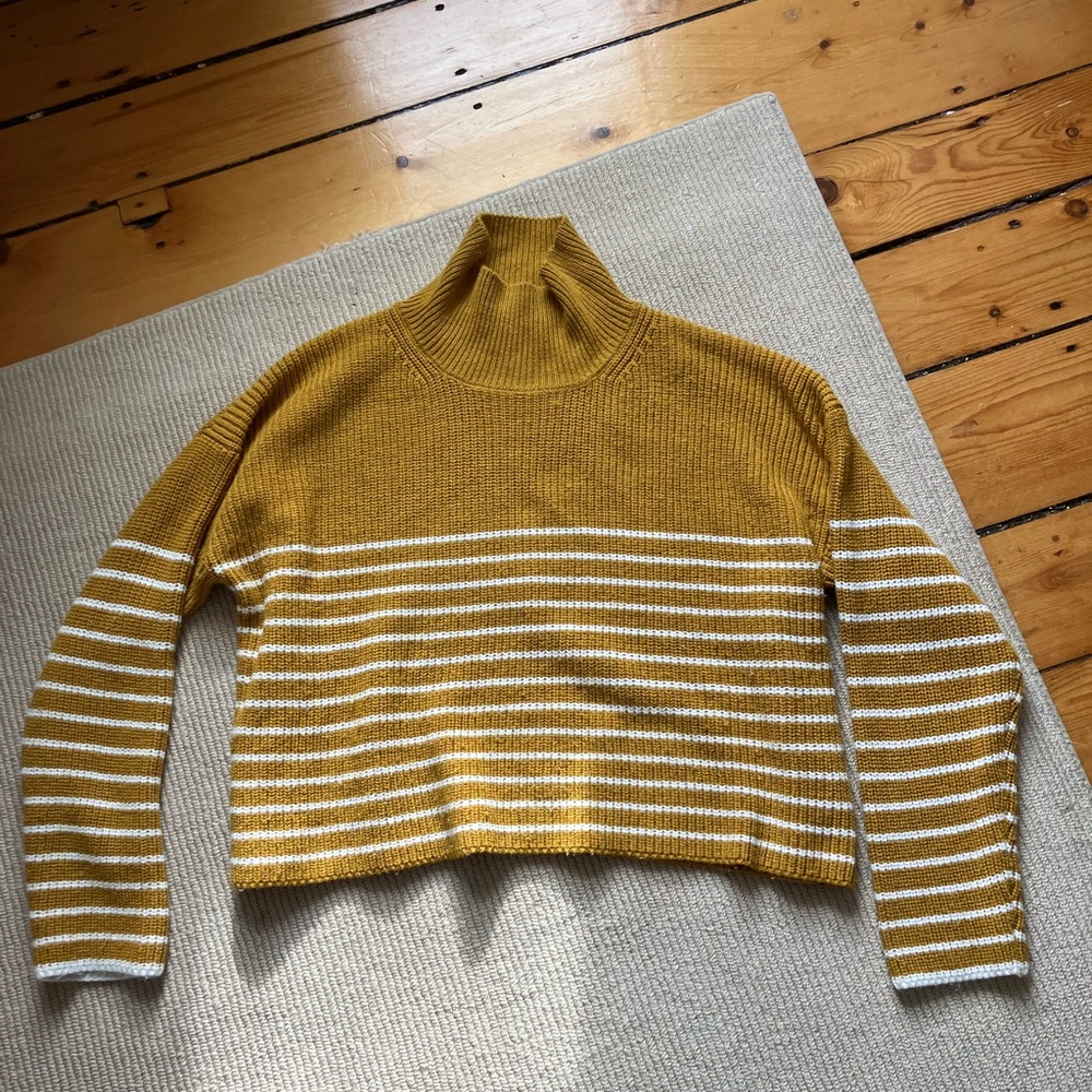 Gold and white striped sweather